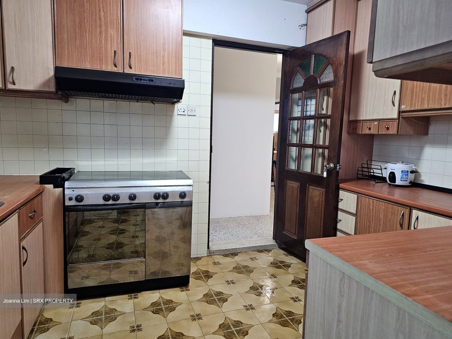 Lakeview Estate (D20), Apartment #601980471